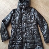 Класна фірмова куртка