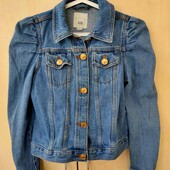 Джинсова куртка на зріст 152 см 12 років