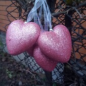 Декоративное украшение к любому празднику в лоте 2 набора по 4 шт