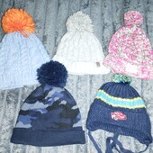 Зимова/демі шапочка, шапка. 2 шт на вибір. В гарному стані.