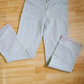 Спортивні фірмові штани.