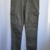 Зауженные джинсы карго девочке H&M хаки