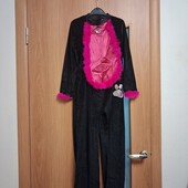 Яскравий карнавальний костюм кішечки на 9-10 років