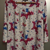 Кофта лёгкой вязки в идеале.