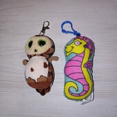 2 м'яких брелка