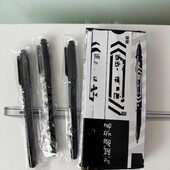 Набор новых перманентных маркеров. 3 шт. Моментально высыхают. Рисуют на любой поверхности