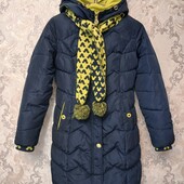 Теплюще пальто зимове.з шарфом. Стан ідеальний.укрп 50%