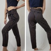 Zara. Брюки-карго темно-синего цвета в полоску с высокой талией