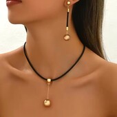 Набор украшений серьги и подвеска