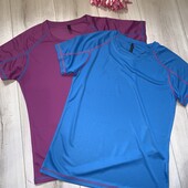 Новий стан.Дві спортивні футболки розмір Л.