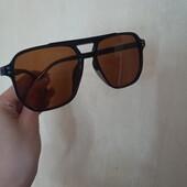 Сонцезахисні окуляри