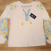 Гарна вишиванка на дівчинку на зріст 164