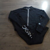 Комплект на девлчку Umbro и Calvin Klein состояние отличное