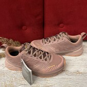 Lowa,оригінал,із спорт-матеріалу,розмір 40,устілка 26