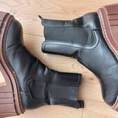 Stradivarius демі черевики челсі масивна підошва 35 розмір устілка-22