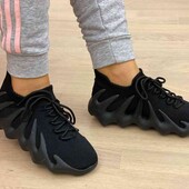 Стильные Женские Кроссовки. смотрите размер по стельке они маломерят на два размера