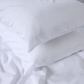 Наволочка White Mikrosatin Premium Однотонная 100*50 см