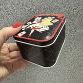 548. Набір резинок в металевій коробці