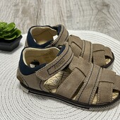 Шкіряні босоніжки Primigi, 26 р.