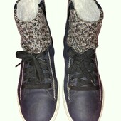 Фирменные утеплённые деми ботинки