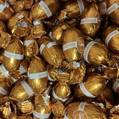 Шоколадні яйця з бренді