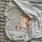 Фірмовий світерок. Ріст 140. Рекомендую. Стан чудовий