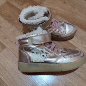 Високі кросівки чоботи для дівчинки світяться