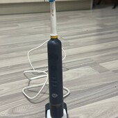 Электрическая зубная щётка Германия