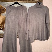 Теплий костюм. Брюки палаццо і светр вільного крою