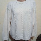 Акриловий светр 18/20 розміру,в грудях 128 см.