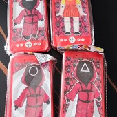 Разом 4 нових телефонів