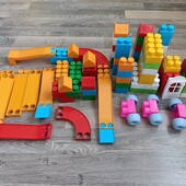 Набір конструктору і трек