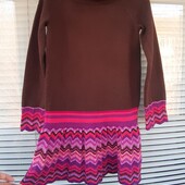 Затишне фірмове платтячко на 6-7 років