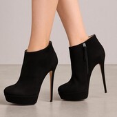 Черные замшевые ботинки высокий каблук