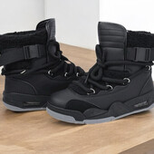 Теплые зимние ботинки на меху! 36,37,38,41р черн шнур