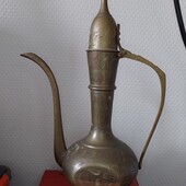 Винтажный латунный кувшин