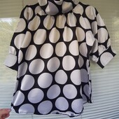 Чудова атласна блузочка в горох. Стан нової