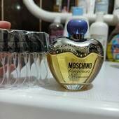 Отливант 3 млл)))Оригинал Toujours Glamour Moschino)))