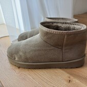 Primark зимові короткі уггі розмір 41