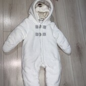 Комбінезон щільний ,теплий на 6-9місяців.