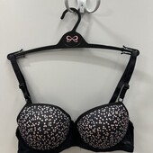 666. Бюстгальтер пушап 75В