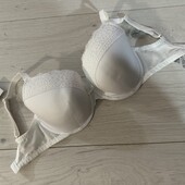 694. Бюстгальтер 70Н