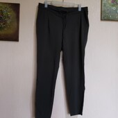 Трикотажные брючки хаки Vero Moda. Разм L