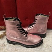 Tamaris,із еко шкіри,розмір 40,устілка 26