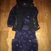 Жилетка + костюм 8-9 років