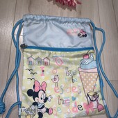 В ідеалі як новий рюкзочок на два відділення. 40*31см.