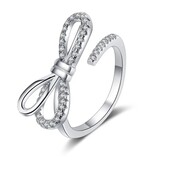 Идея для подарка к НГ ,Рождеству!Стильное серебряное изящное кольцо с цирконами.Серебро 925 пр.