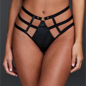 796. Стрінги L