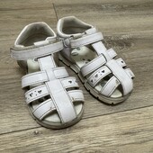 Босоножки Chicco 23 размер