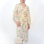 Квіткова сукня в пастельних кольорах р.16